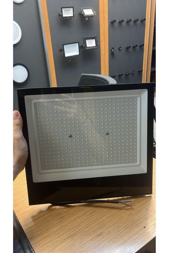 LED PROJEKTÖR 500 W 6500K